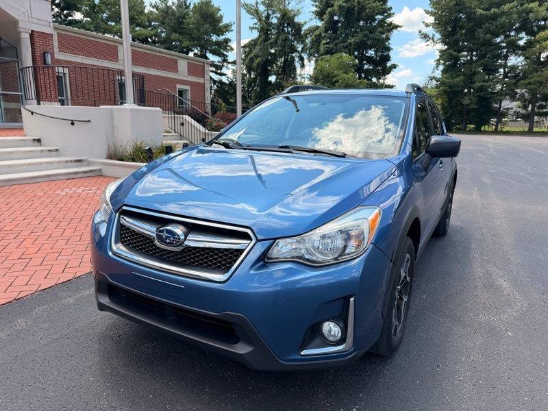 Used 2016 Subaru Crosstrek 2.0i w/ Popular Package #1B AWD/4WD image 2