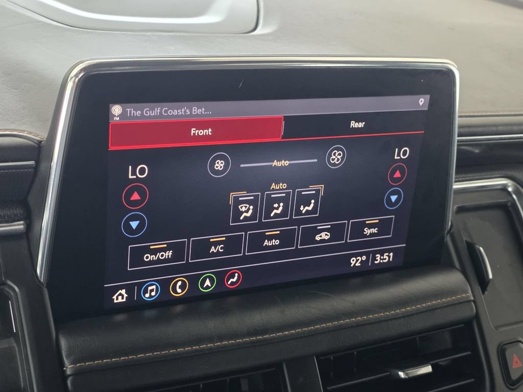 Used 2021 GMC Yukon XL AT4 w/ AT4 Premium Plus Package AWD/4WD image 18