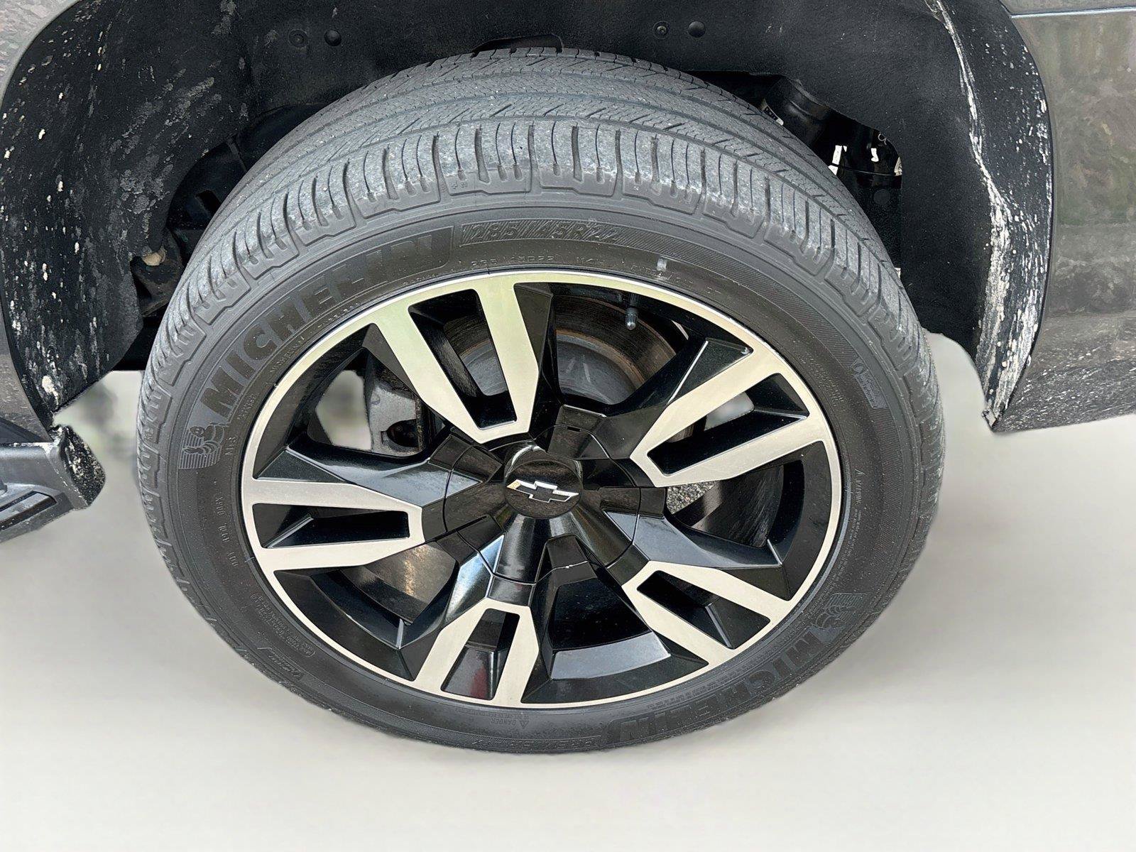Used 2019 Chevrolet Tahoe Premier AWD/4WD image 30