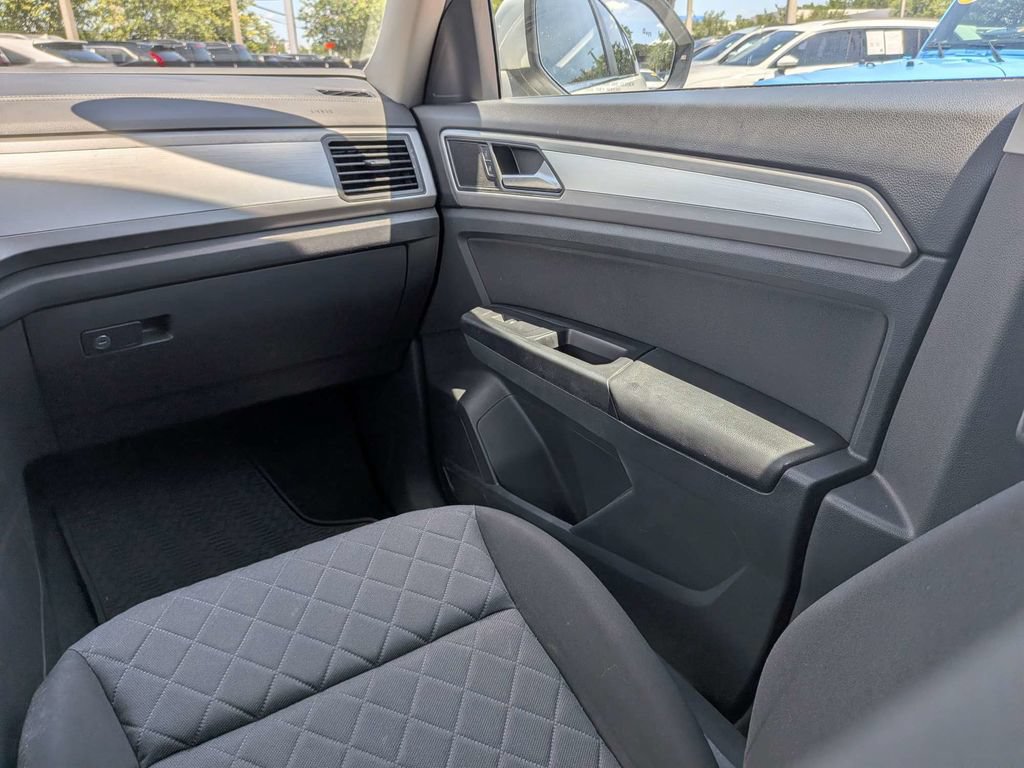 Used 2021 Volkswagen Atlas S FWD image 23