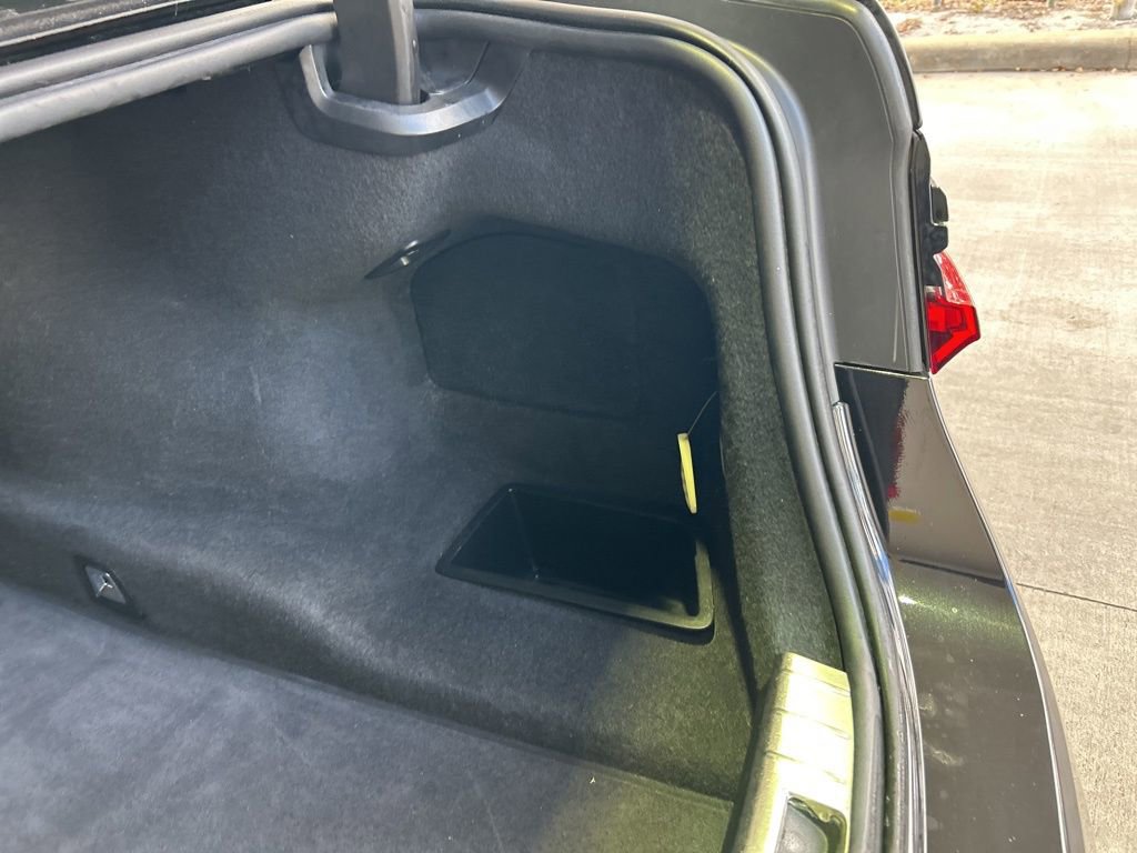 Used 2022 BMW 740i xDrive w/ M Sport Package image 37