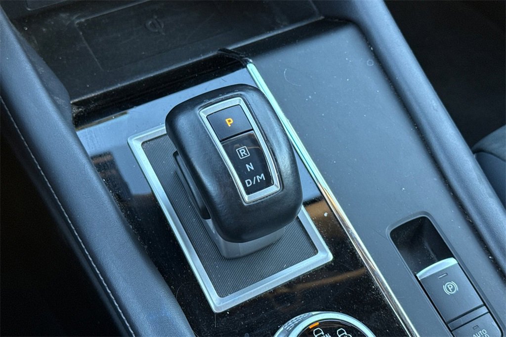 Used 2024 Mitsubishi Outlander FWD image 31