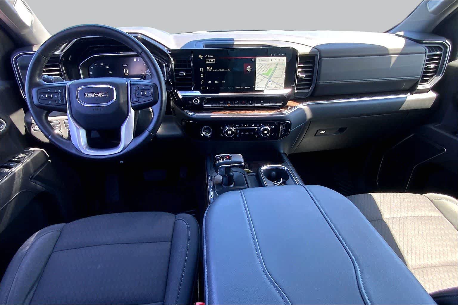 Used 2023 GMC Sierra 1500 Elevation AWD/4WD image 15