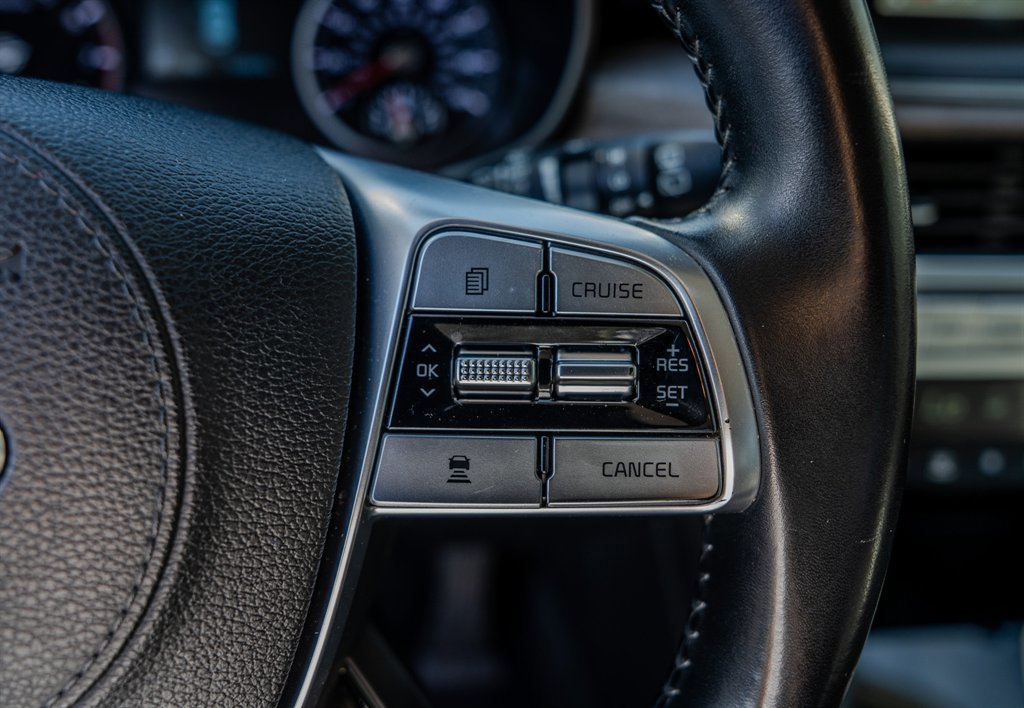 Used 2020 Kia Telluride EX image 17