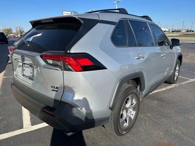 Used 2022 Toyota RAV4 XLE image 6