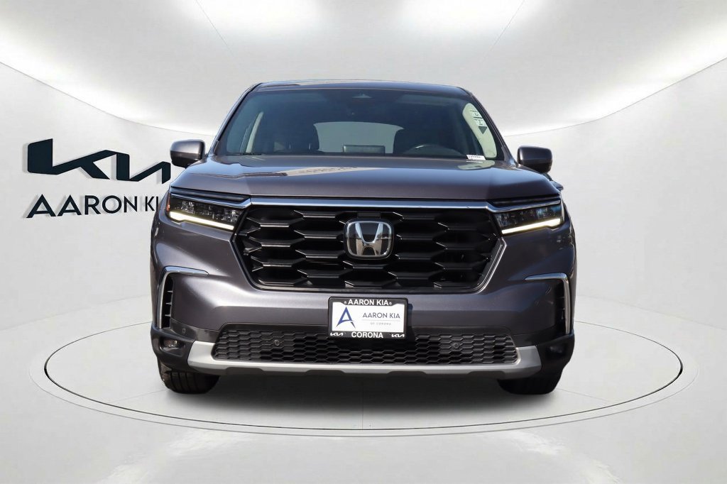 Used 2024 Honda Pilot EX-L image 2