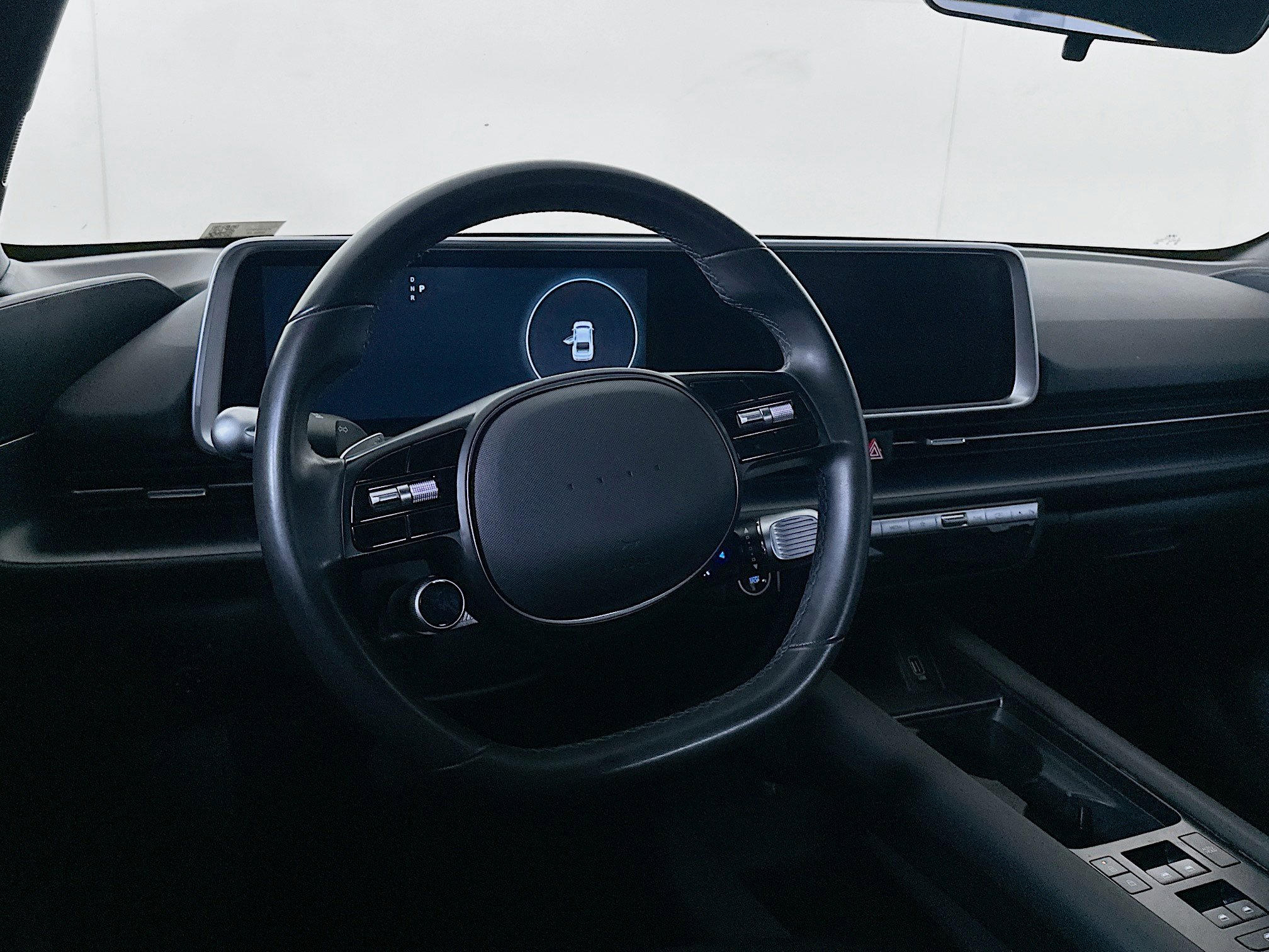 Used 2025 Hyundai Ioniq 6 SE image 17