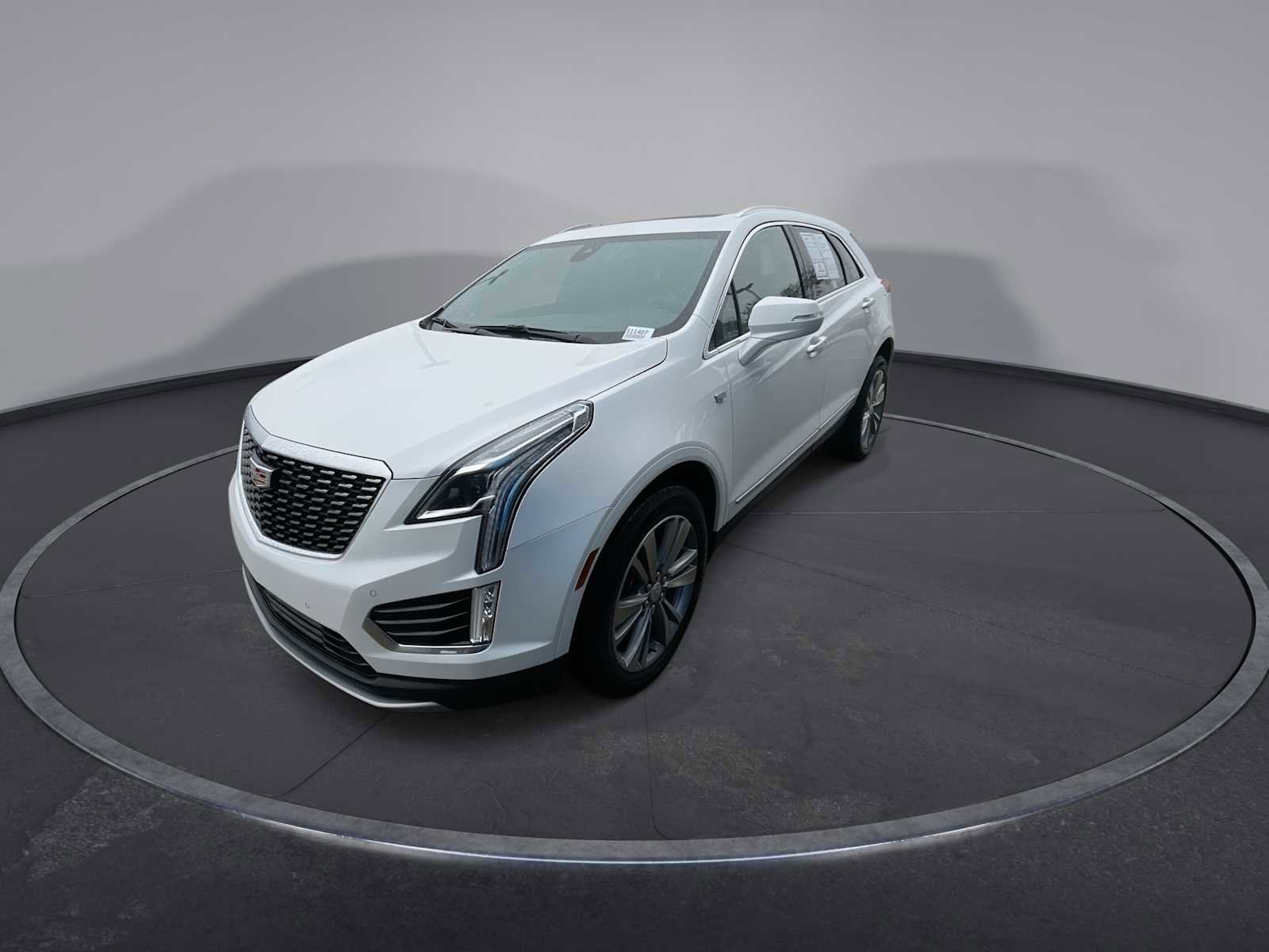 Used 2025 Cadillac XT5 Premium Luxury image 4