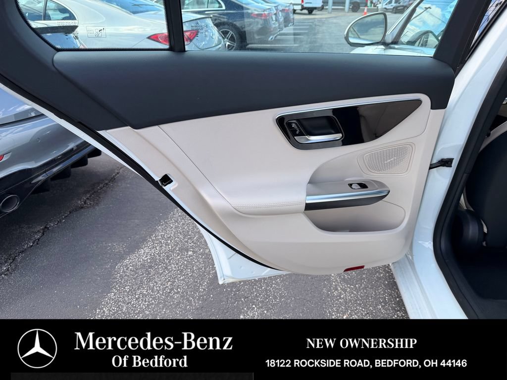 New 2026 Mercedes-Benz C 300 4MATIC Sedan image 17