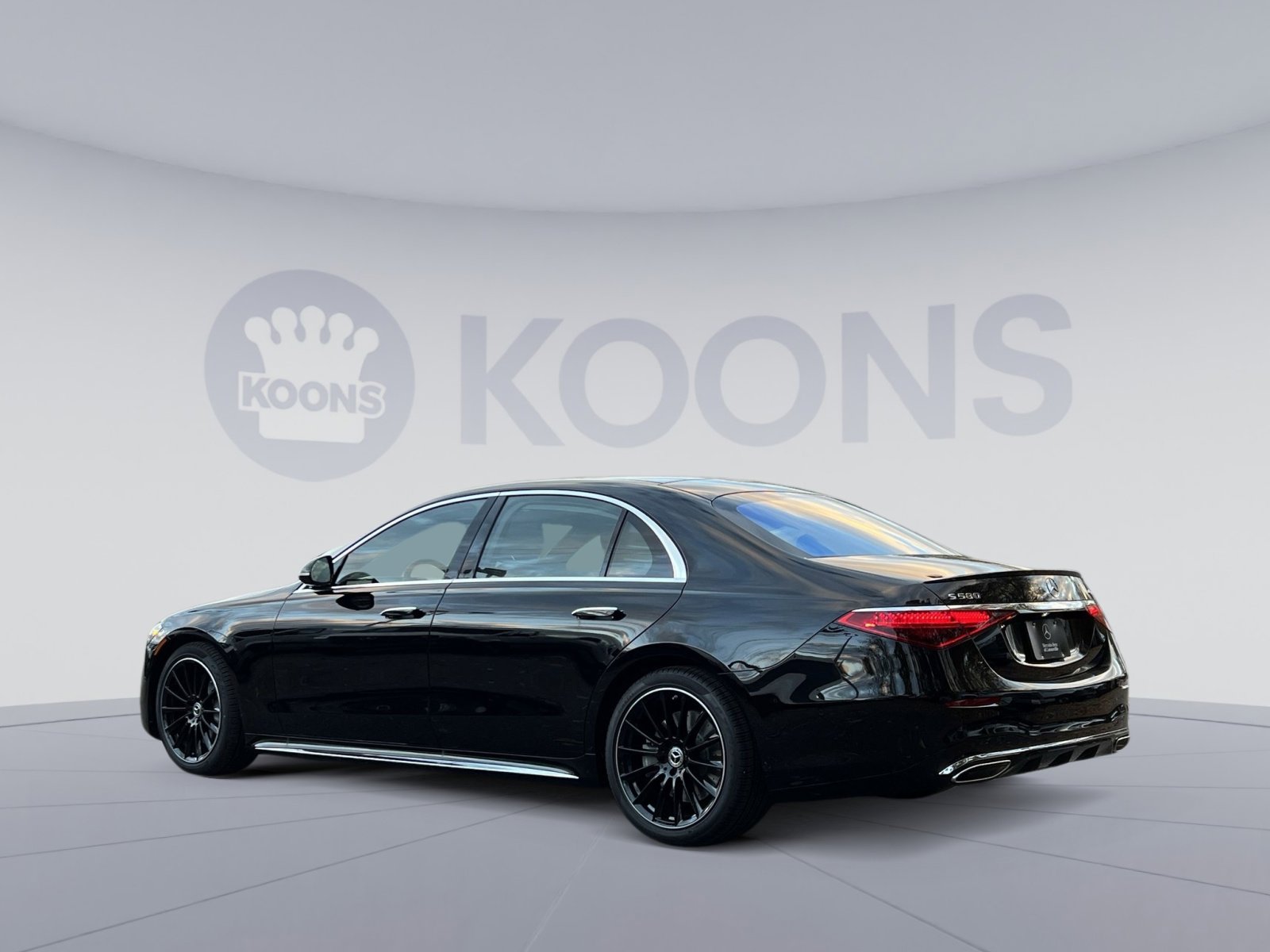 New 2026 Mercedes-Benz S 580 4MATIC Sedan image 4