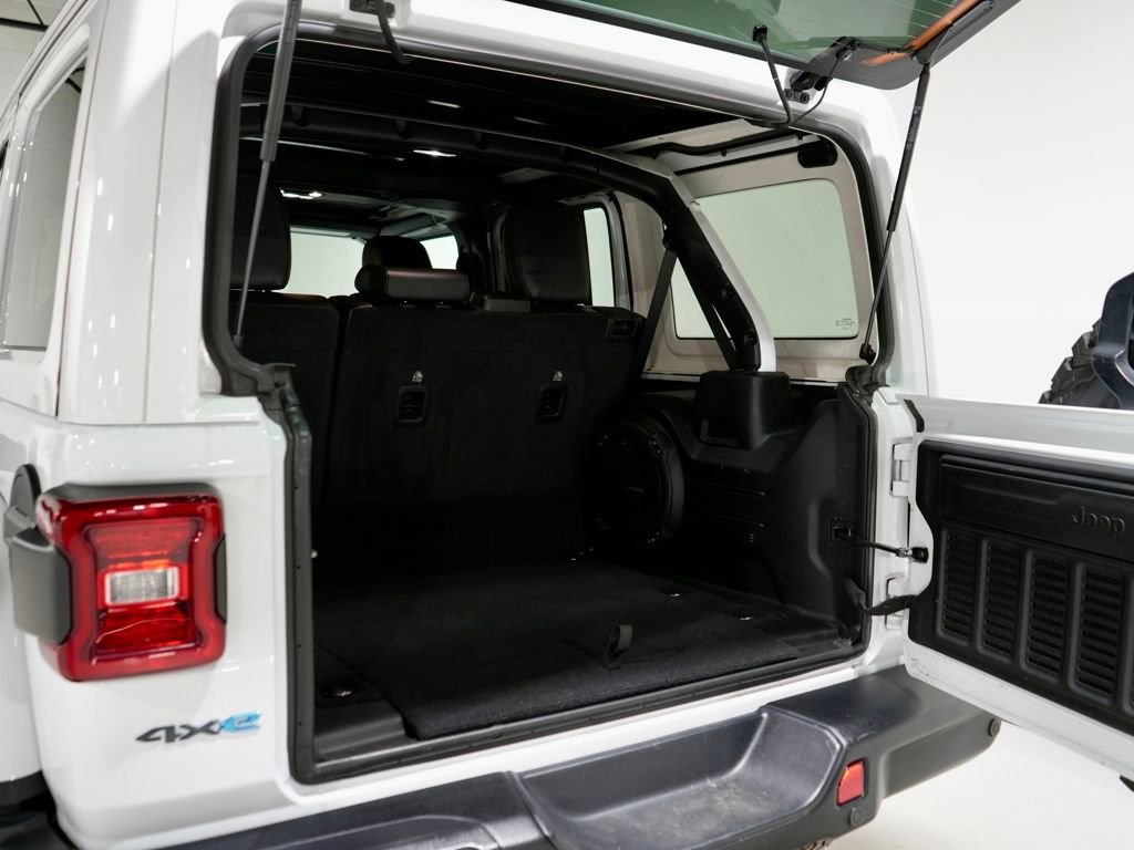 Used 2021 Jeep Wrangler Unlimited Rubicon 4xe w/ Steel Bumper Group image 8