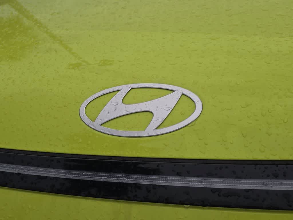 New 2026 Hyundai Kona SEL Premium FWD image 13