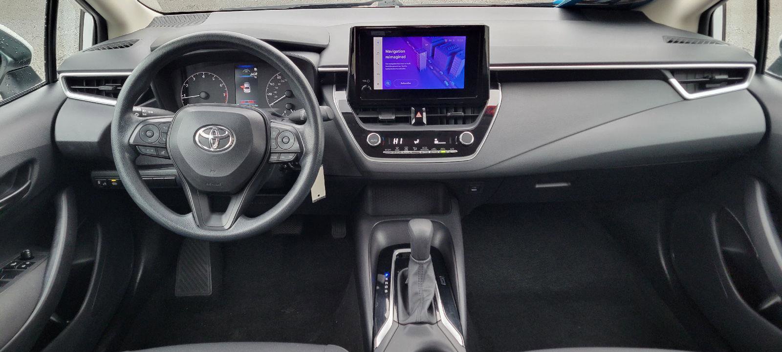 Used 2024 Toyota Corolla LE image 4