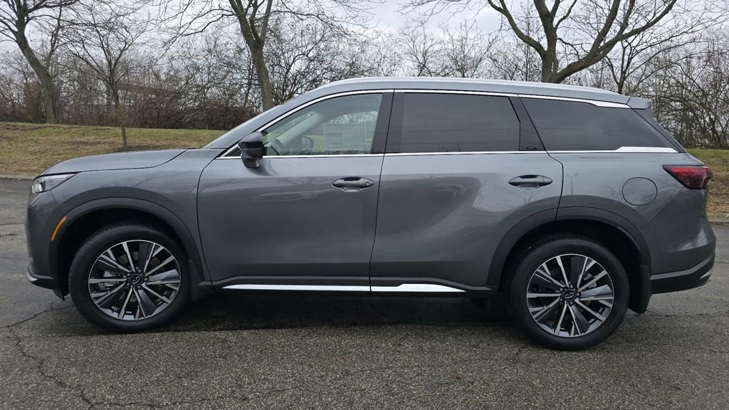 New 2026 INFINITI QX60 Luxe image 16