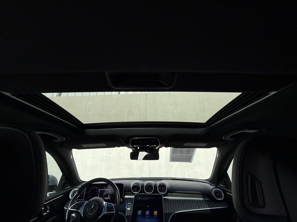 Used 2025 Mercedes-Benz C 300 Sedan image 7