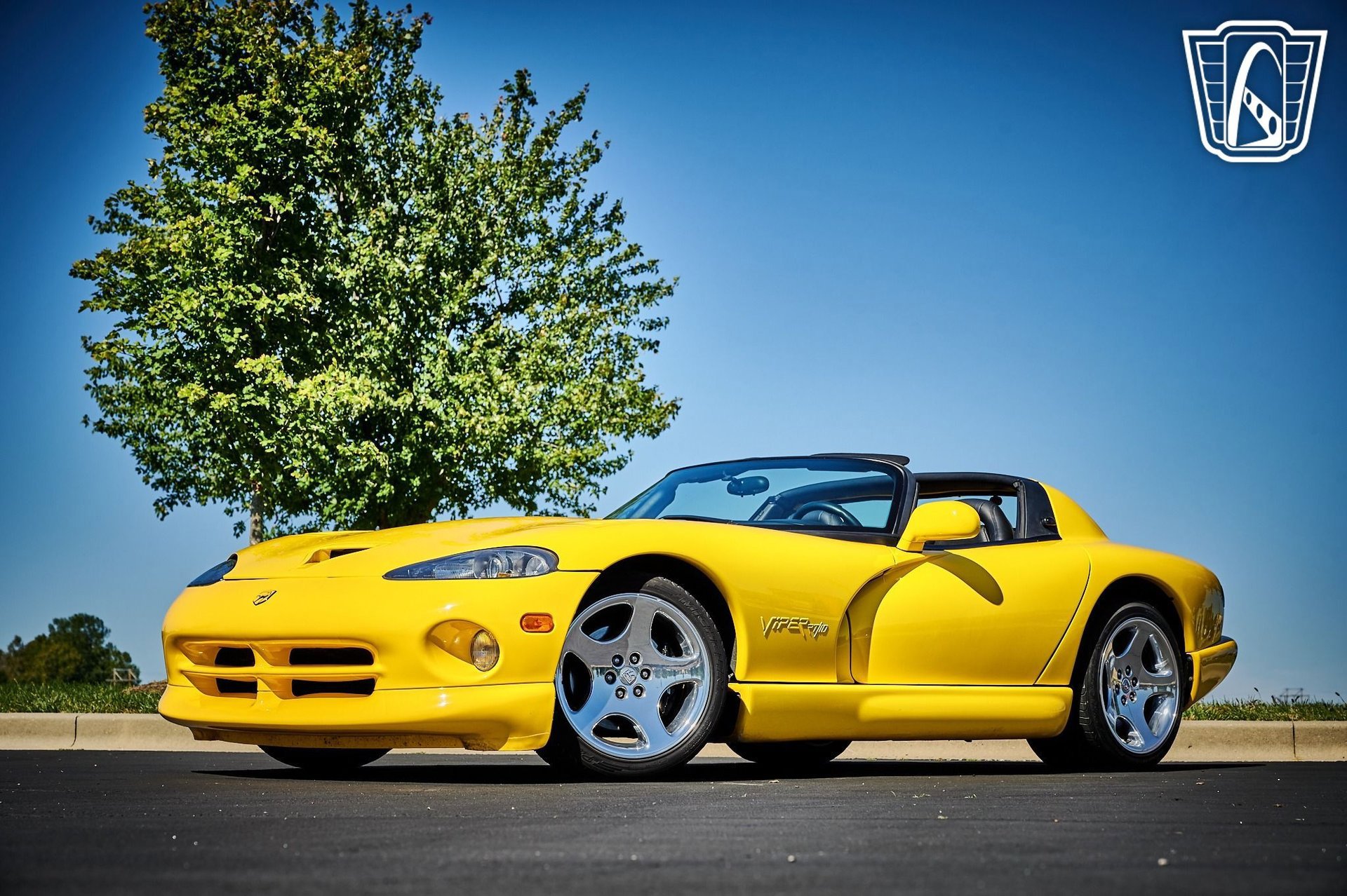 Used 2001 Dodge Viper RT/10 image 3
