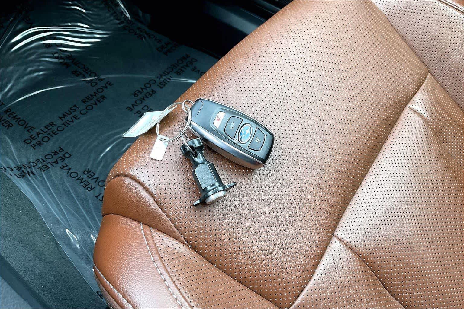 Used 2020 Subaru Outback Touring XT AWD/4WD image 15