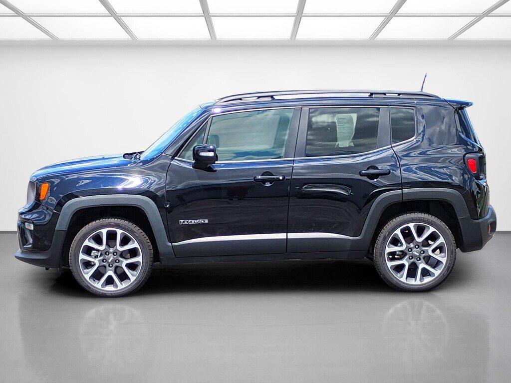 Used 2022 Jeep Renegade Limited w/ Sun, Sound & Wheels Group AWD/4WD image 2