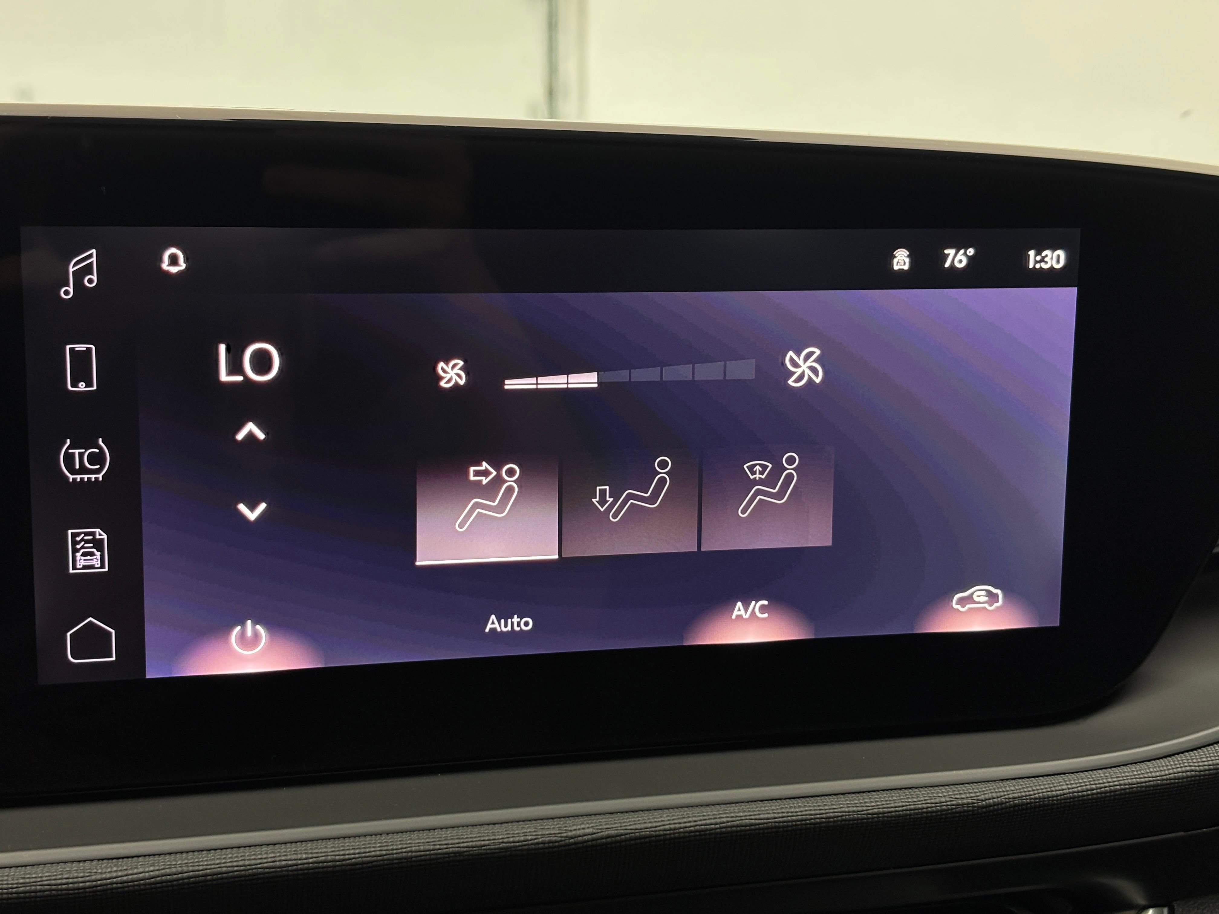 New 2026 Buick Envista Sport Touring w/ Convenience I Package FWD image 23