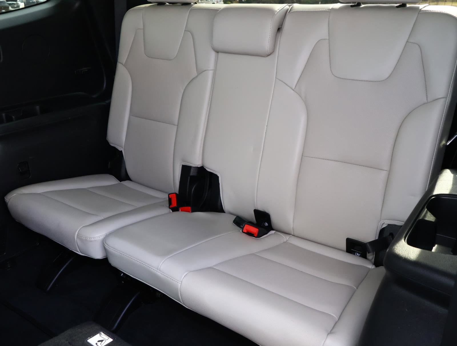 Used 2020 Kia Telluride EX w/ EX Premium Package image 19