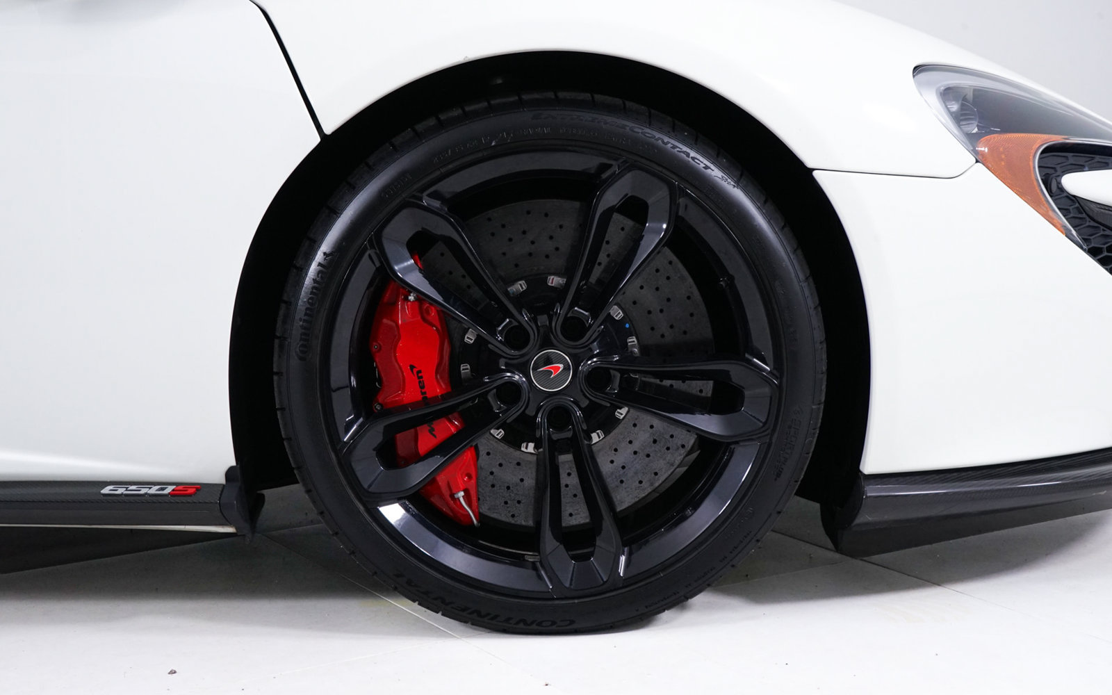 Used 2016 McLaren 650S Coupe RWD image 15