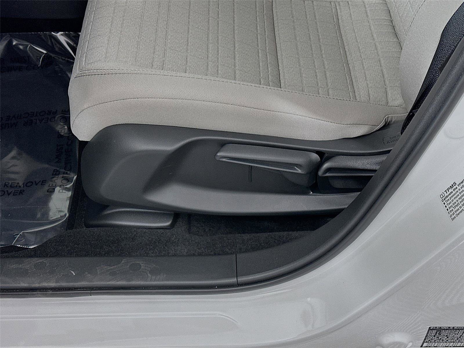 New 2026 Honda HR-V LX image 20