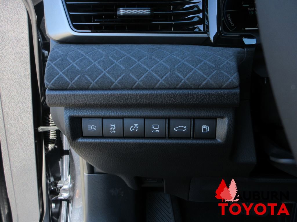 New 2026 Toyota Camry XLE image 8