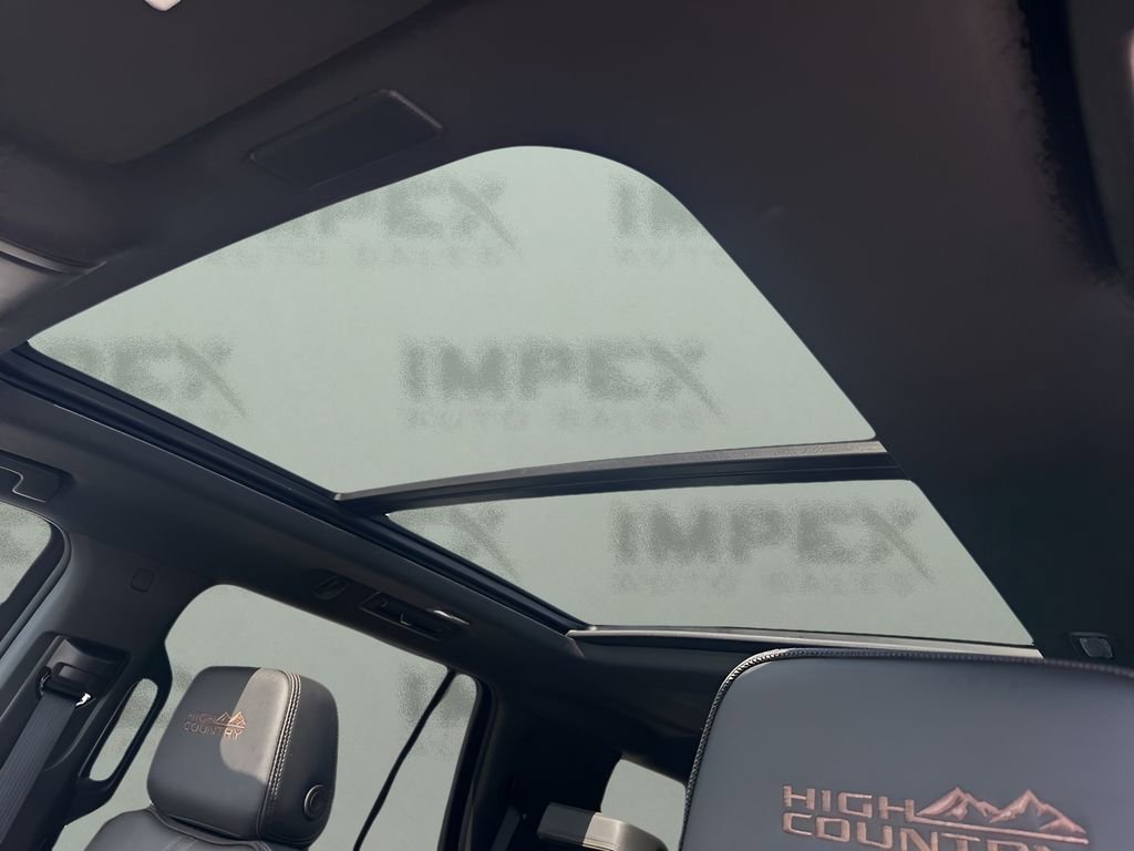 Used 2025 Chevrolet Tahoe High Country w/ Sun And Tow Package image 12