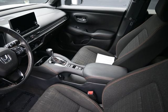 Used 2024 Honda HR-V Sport image 16