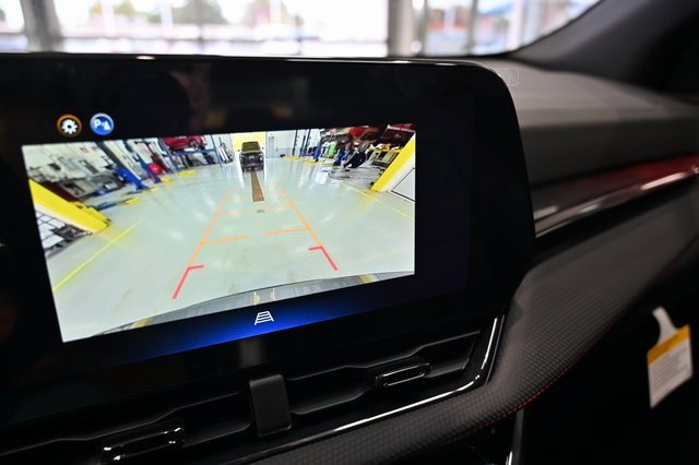 New 2026 Chevrolet Equinox RS w/ Convenience Package III image 16