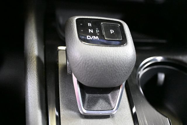 Used 2023 Nissan Rogue SV FWD image 28