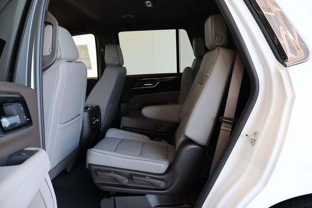 New 2026 GMC Yukon Elevation image 15