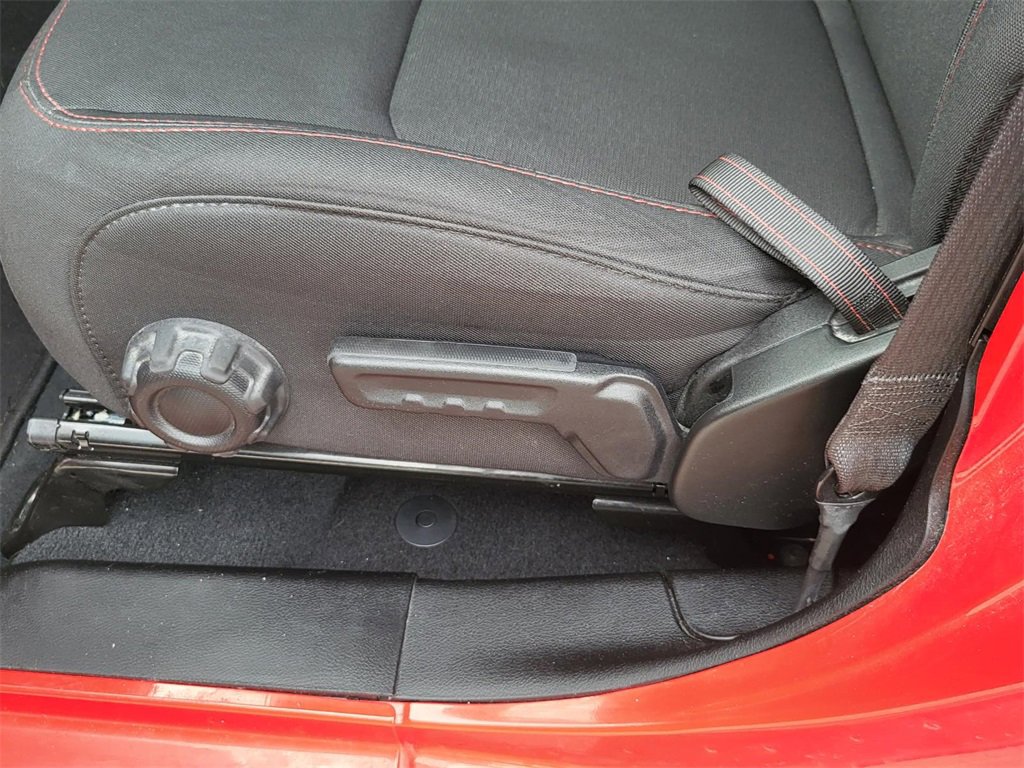 Used 2023 Jeep Wrangler Unlimited Rubicon w/ Cold Weather Group image 18