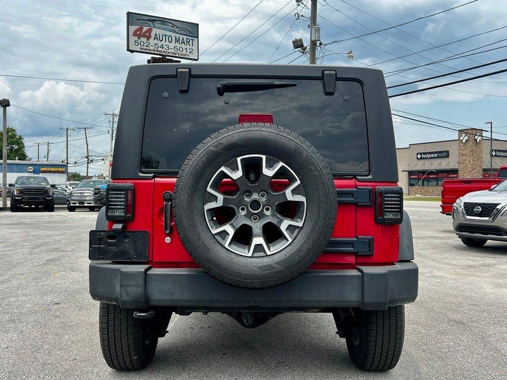 Used 2012 Jeep Wrangler Sport AWD/4WD image 6