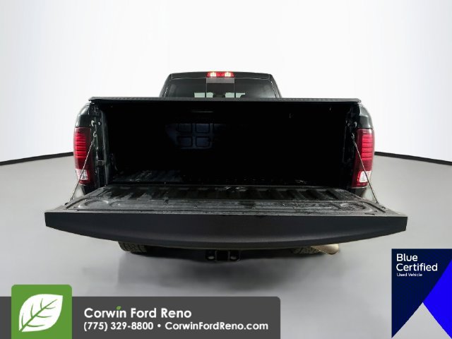 Used 2018 RAM 2500 Laramie w/ Sport Appearance Group AWD/4WD image 30