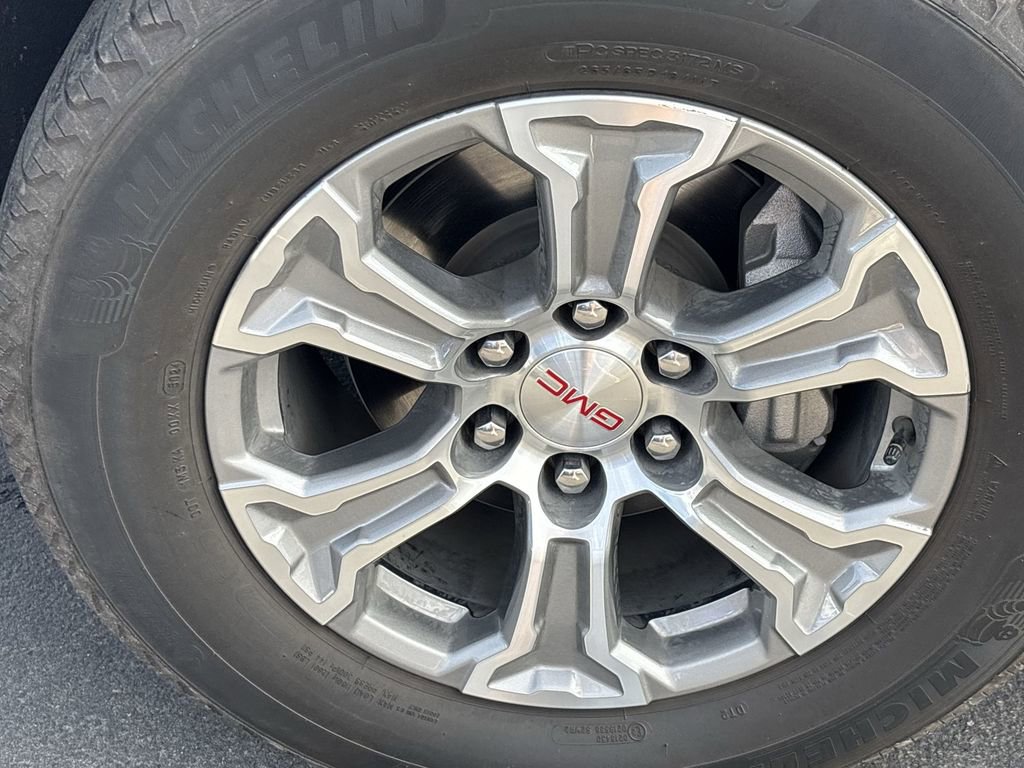 Used 2025 GMC Sierra 1500 SLT image 33