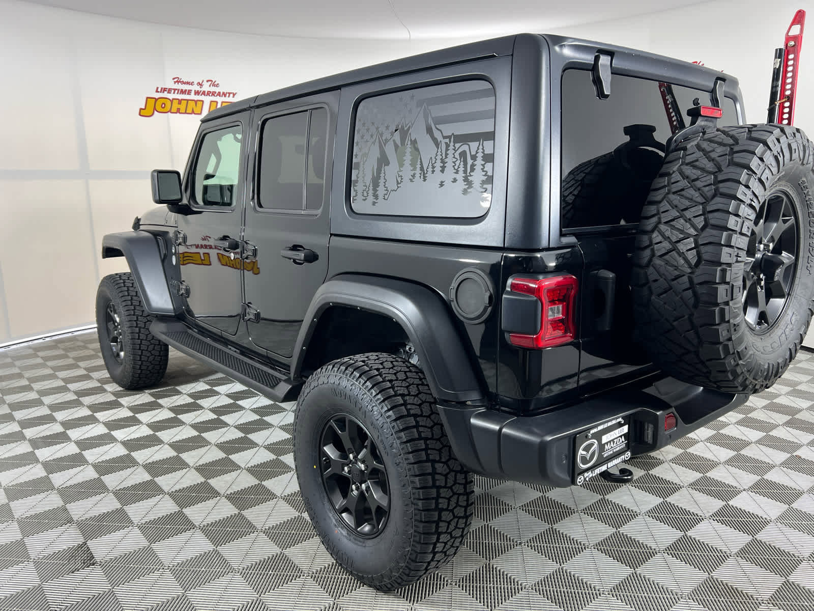 Used 2021 Jeep Wrangler Unlimited Willys image 3