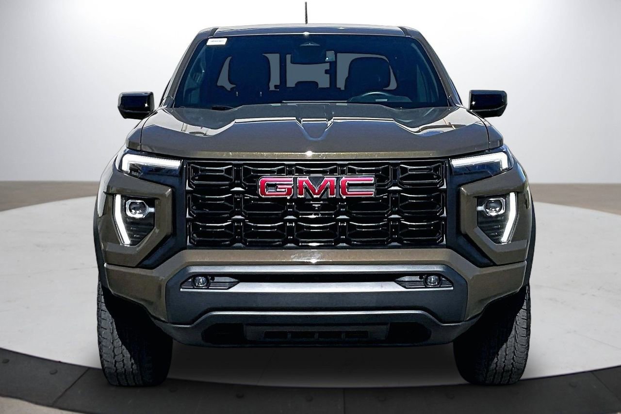 Used 2023 GMC Canyon Elevation w/ Elevation Premium Package image 3