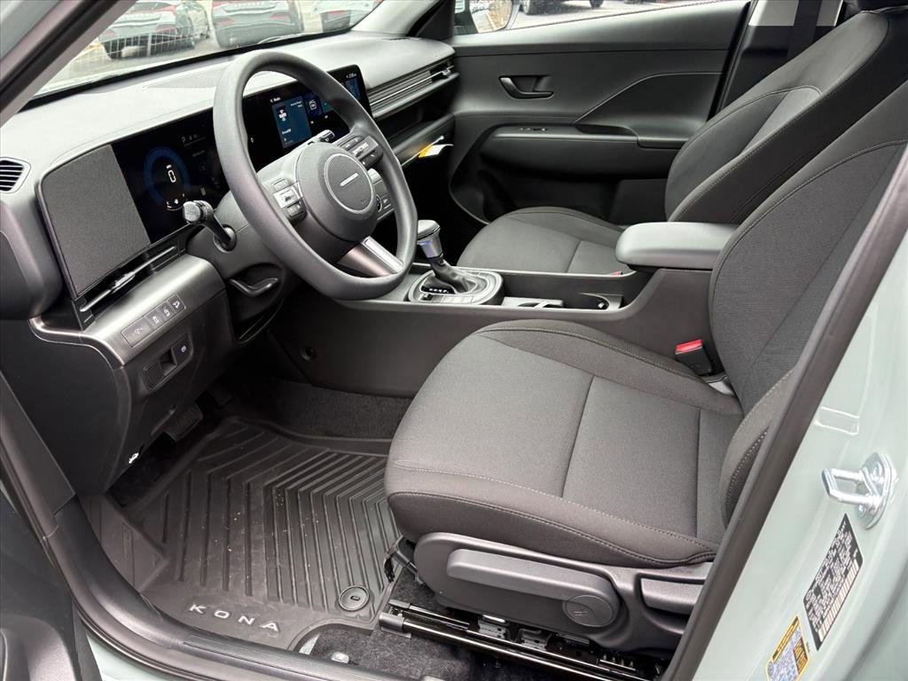 New 2026 Hyundai Kona SE FWD image 11