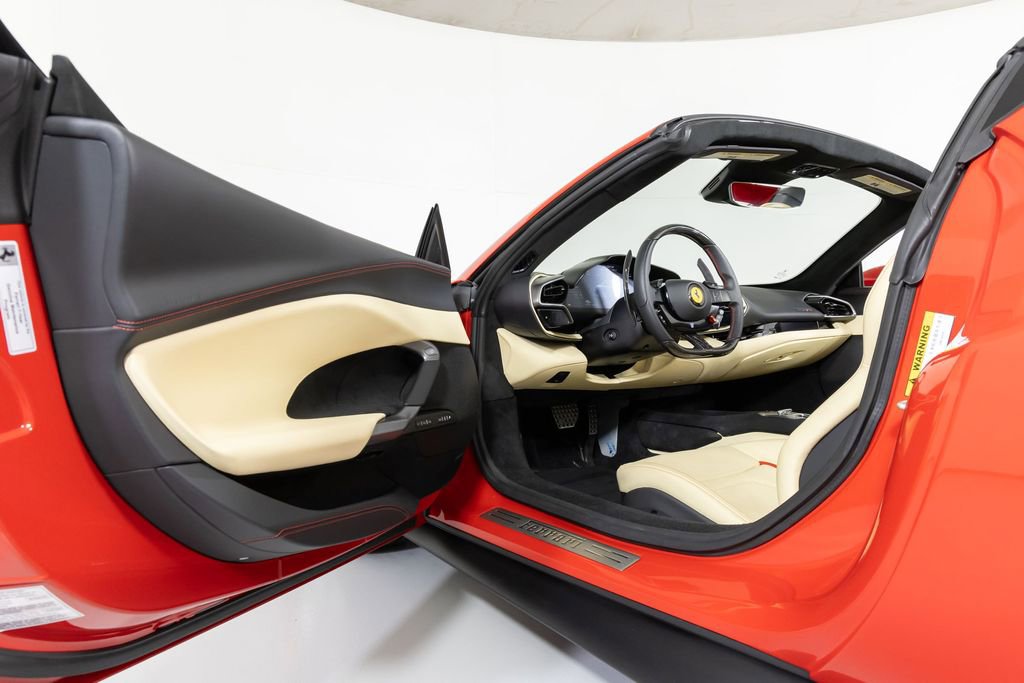 Used 2024 Ferrari 296 GTS image 30