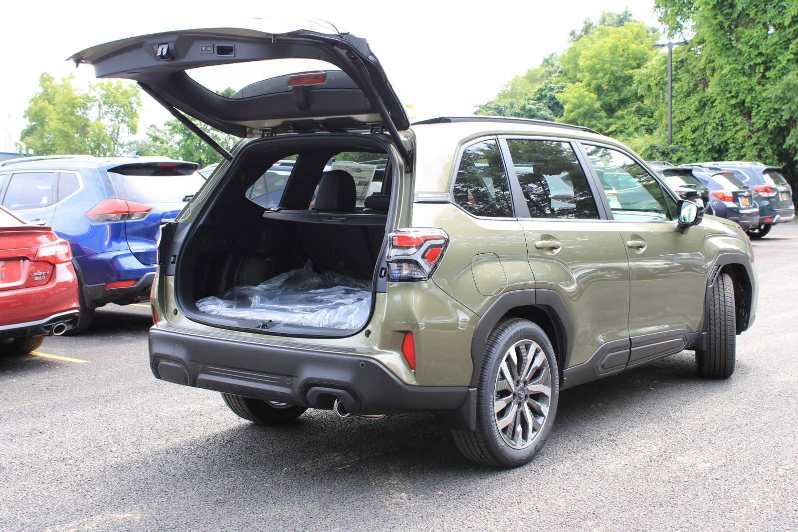 New 2025 Subaru Forester Touring image 13