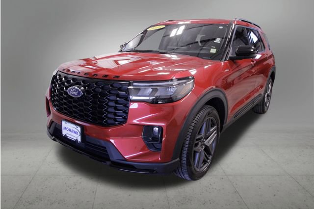 Used 2025 Ford Explorer ST-Line w/ ST-Line Street Pack AWD/4WD image 1
