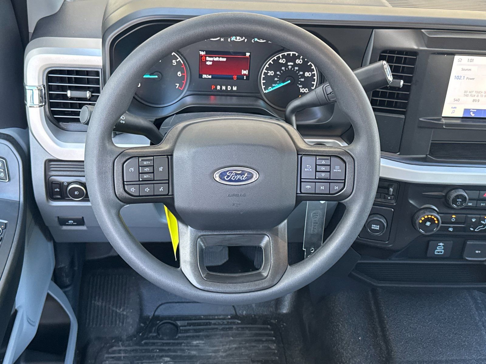 New 2026 Ford F250 XL w/ XL Chrome Package RWD image 14