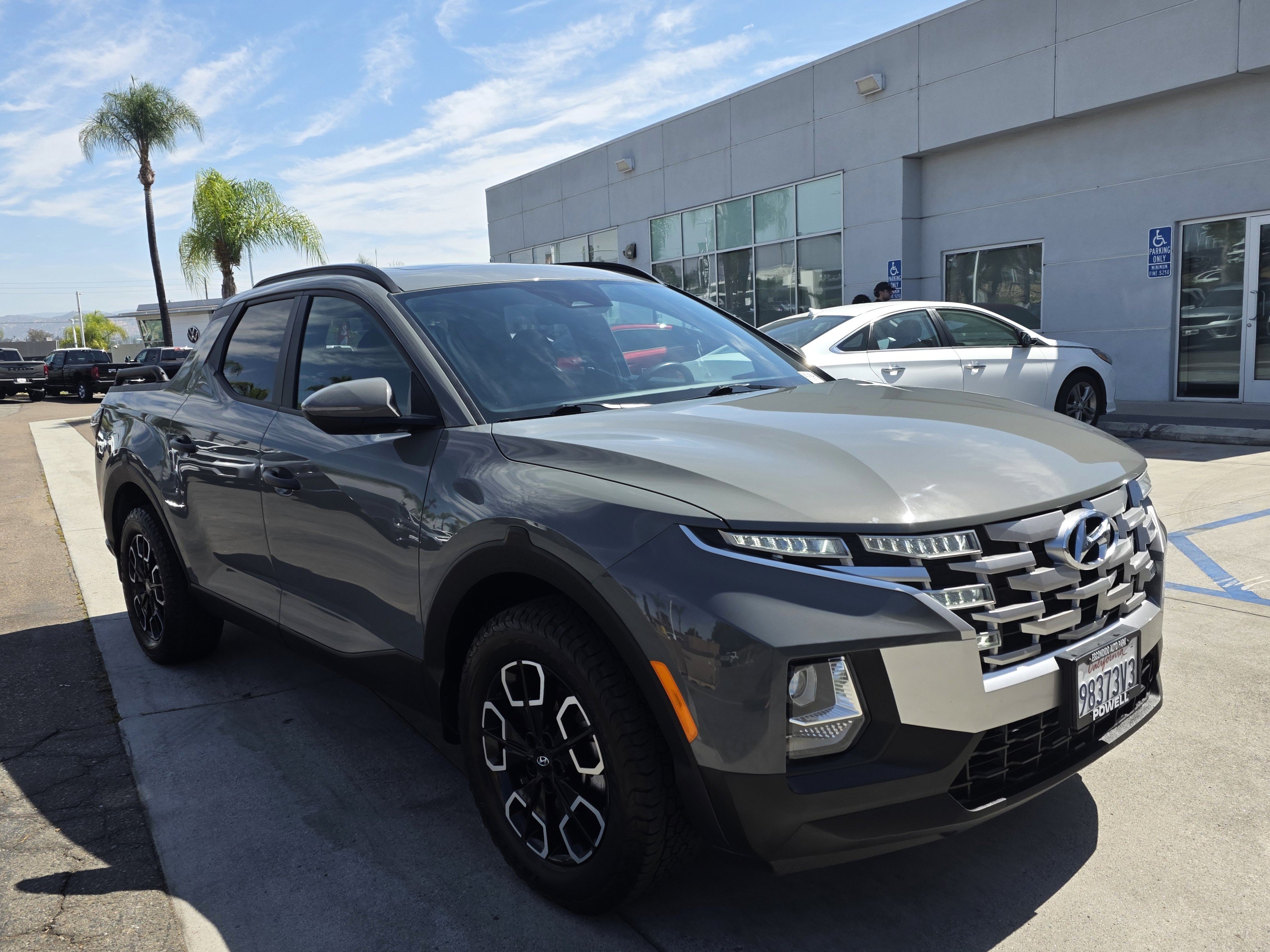 Used 2022 Hyundai Santa Cruz SEL w/ Activity Package FWD image 6