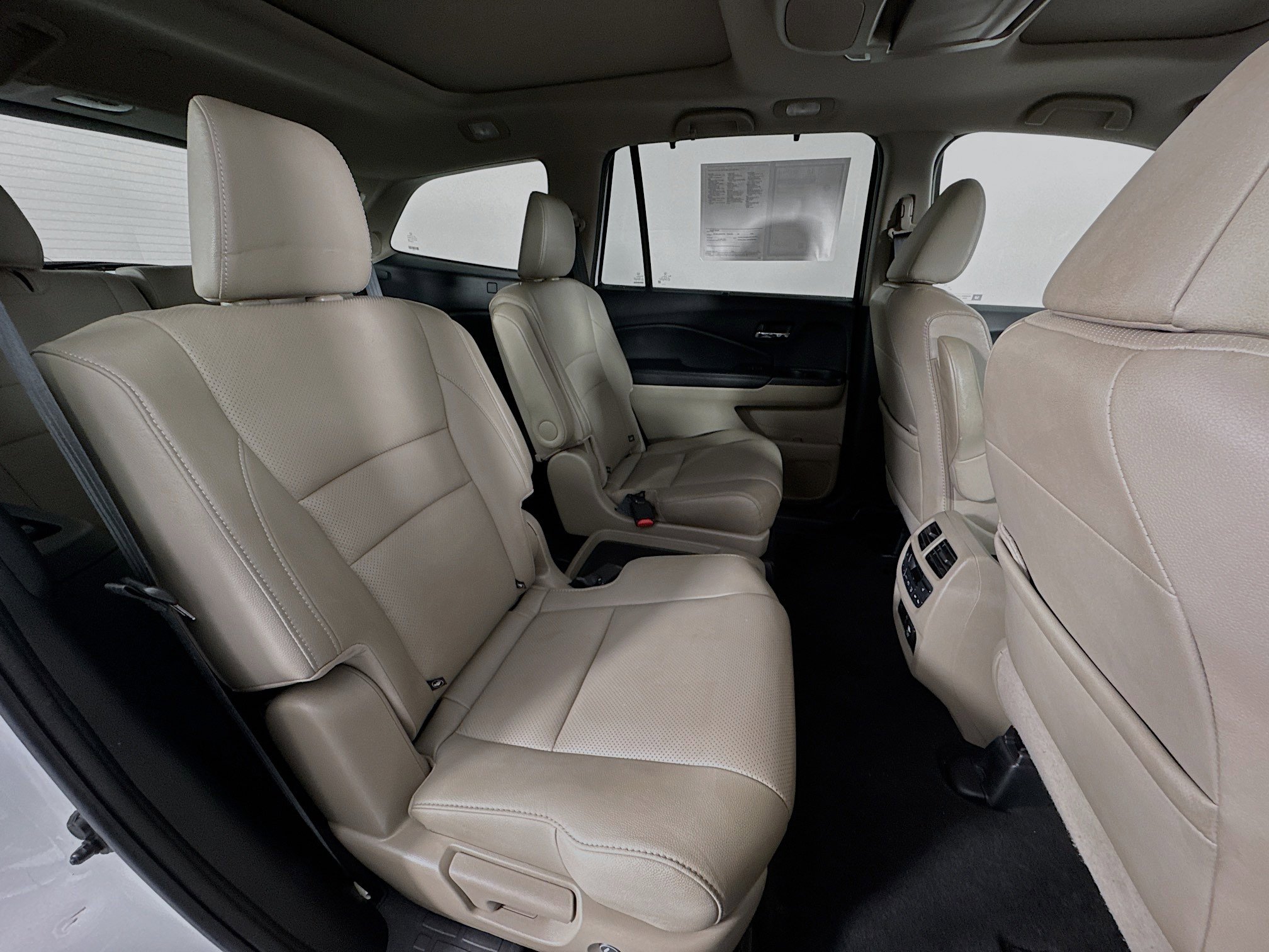 Certified 2021 Honda Pilot Elite image 30