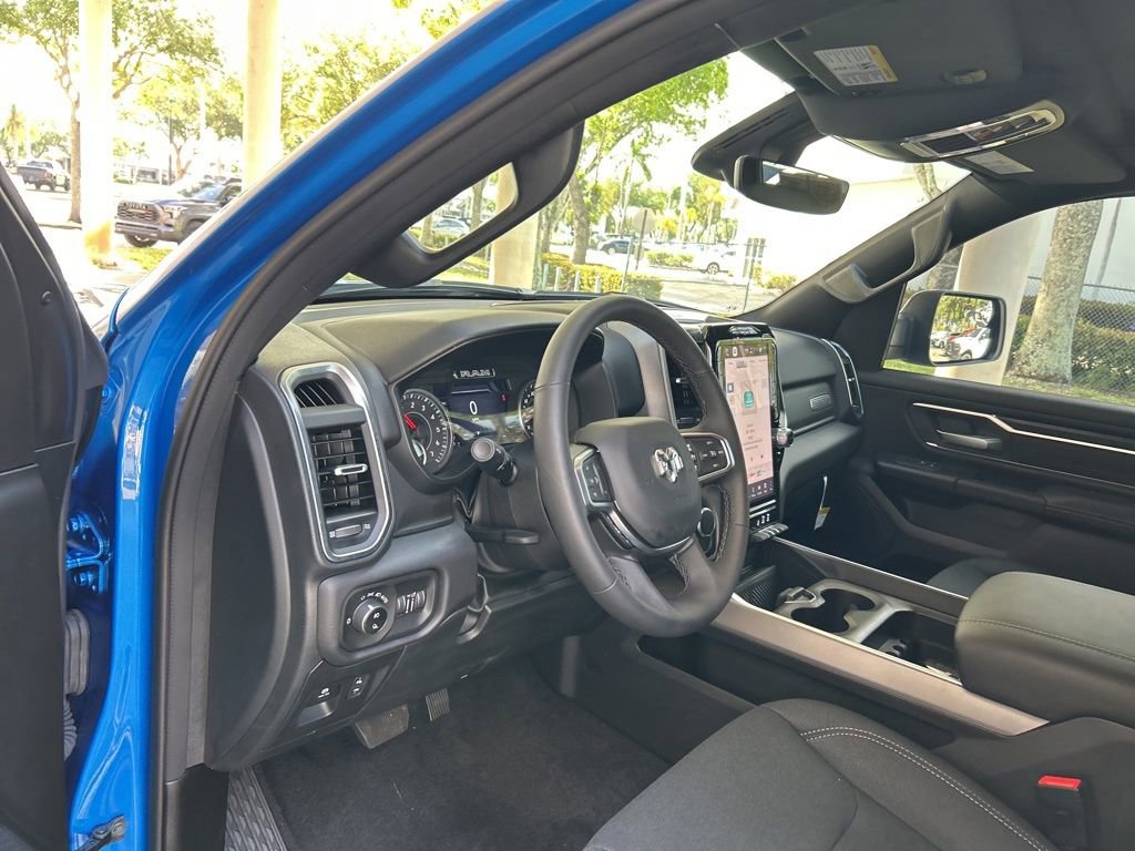 Used 2025 RAM 1500 Big Horn AWD/4WD image 6
