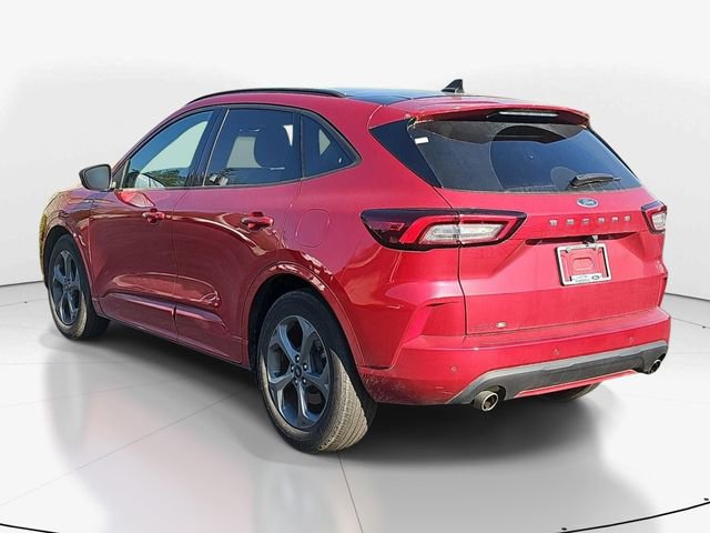 Used 2023 Ford Escape ST-Line w/ Tech Pack #1 image 6