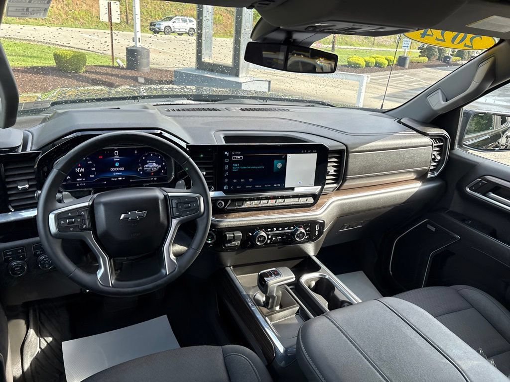 Certified 2024 Chevrolet Silverado 1500 RST w/ Convenience Package II AWD/4WD image 12
