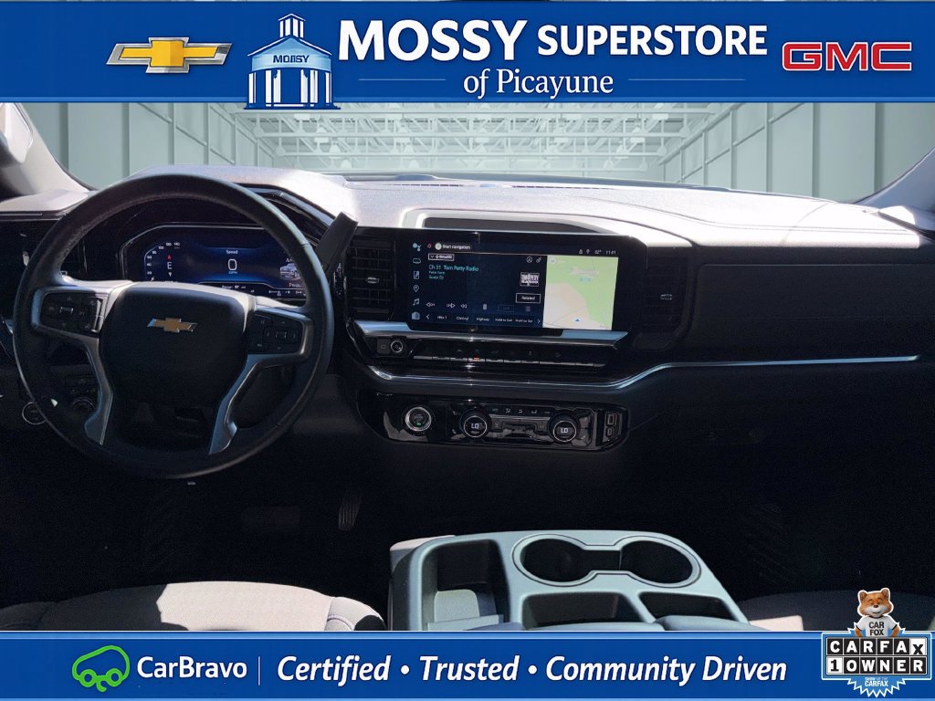 Certified 2024 Chevrolet Silverado 1500 LT w/ Z71 Off-Road Package AWD/4WD image 15