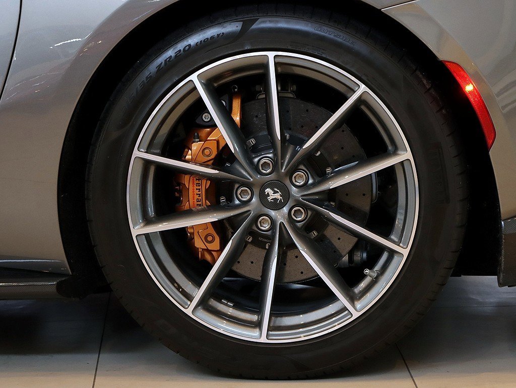 Certified 2021 Ferrari 812 GTS image 72
